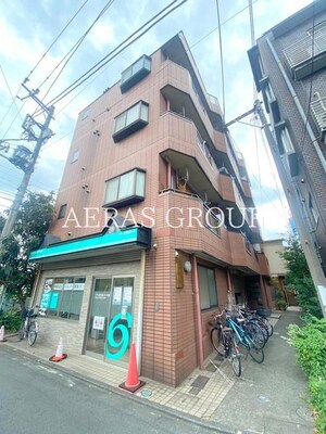 カトル セゾン外観写真