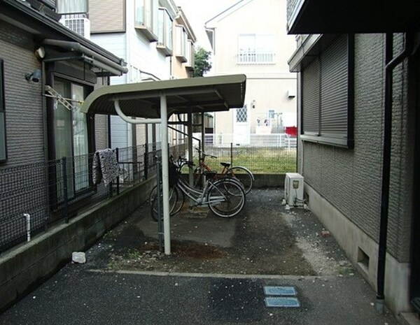 敷地内/建物