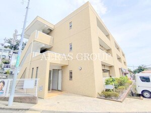 ララシャンス外観写真