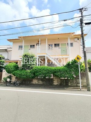 RJフルーリー外観写真