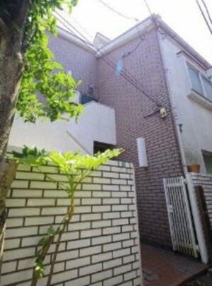 ライフピア大泉外観写真