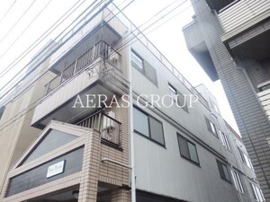 ピース・マンション外観写真