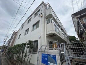 ロジュマンストクイン外観写真