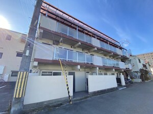 ペディハイツ塚口外観写真