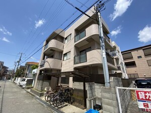ウエステル甲子園外観写真