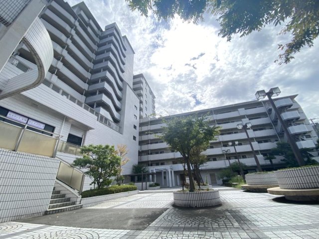ユニベール宝塚