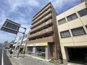 Grande甲子園口外観写真
