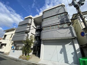 ハイムホワイトロータス外観写真