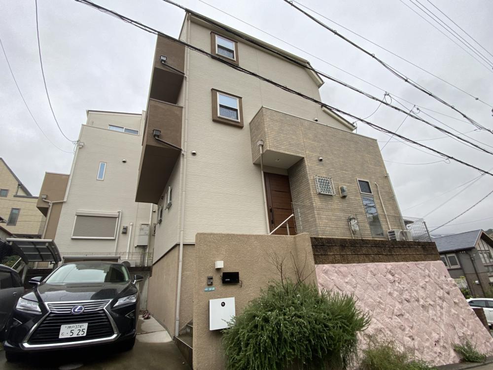 西宮市松ヶ丘町住宅