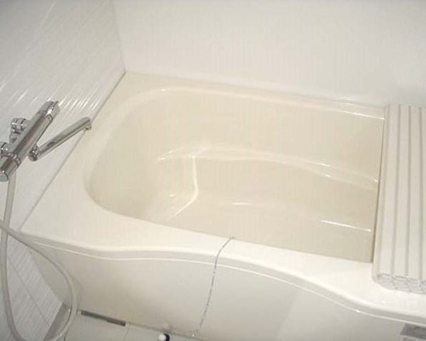 浴室(日々の疲れを癒すお風呂付です)