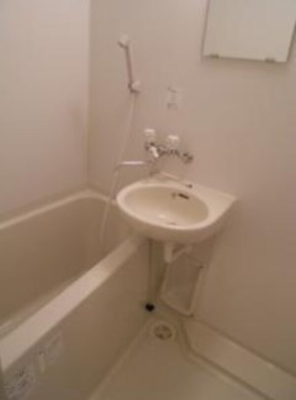 浴室(ゆったり過ごせるお風呂です)