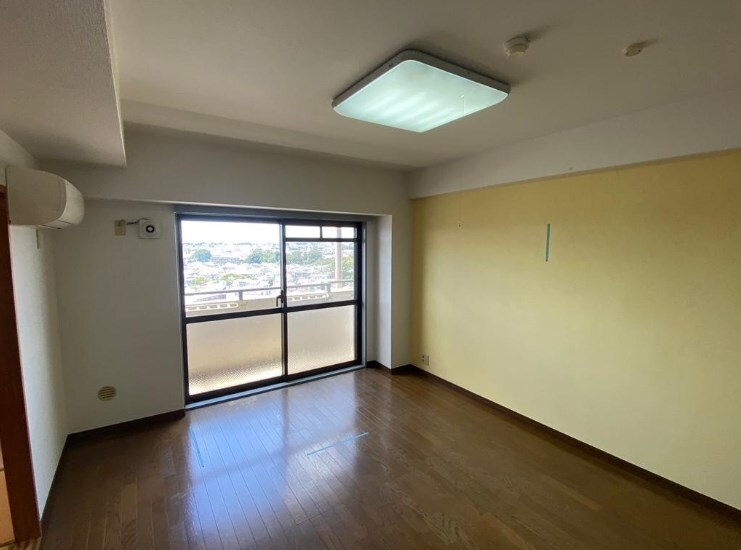 物件内観写真5　(※別部屋の内装写真となります。)