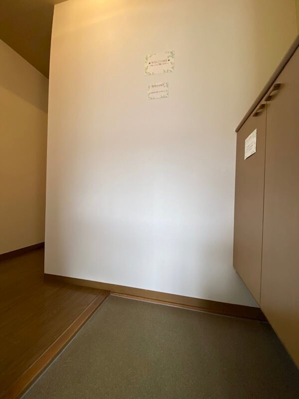 玄関(201の写真)