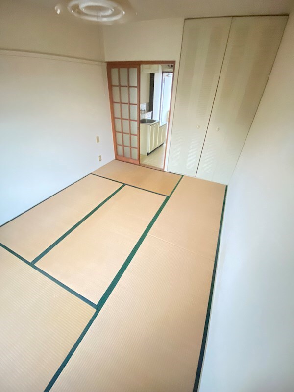 ベッドルーム