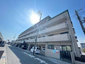 イーストアヴェニュー外観写真