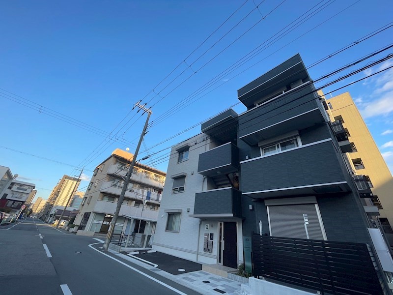 D’s駅南大路