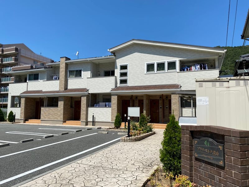 ブラウベルク青山