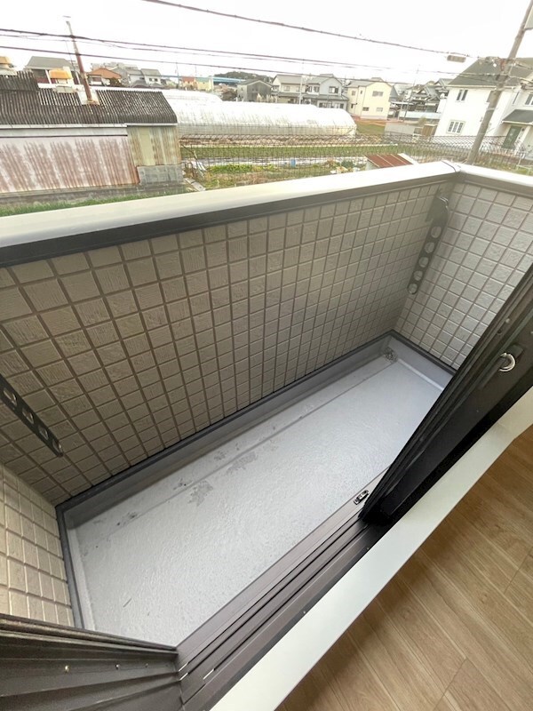 ベランダ(同タイプ別部屋)