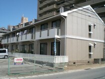 ハイツ梅ヶ枝の外観写真