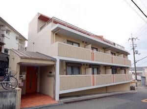 シャンヴェルジェ豊中III外観写真