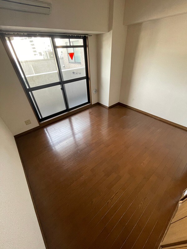 ベッドルーム