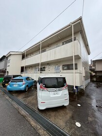 ドミール中山の外観写真