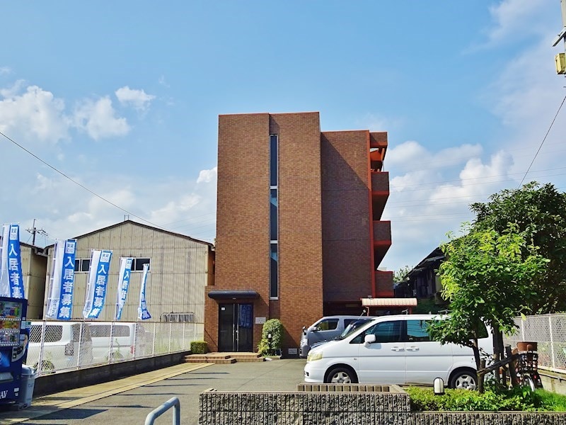 21世紀ペガサスIIIの物件外観写真