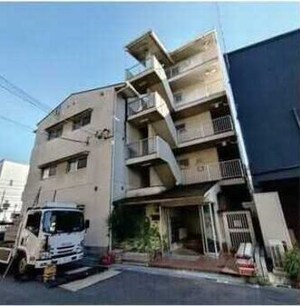 GM-1（旧塩山マンション）外観写真
