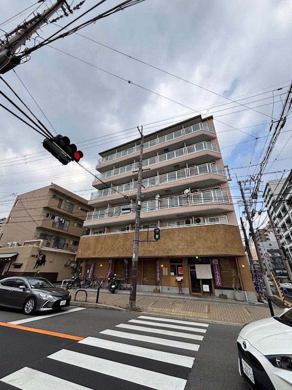 ライブステーション江坂