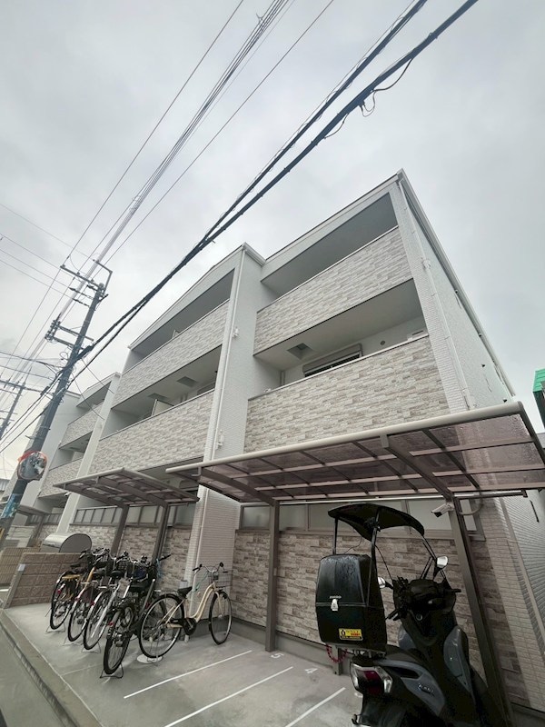 ラモーナ一津屋Iの物件外観写真