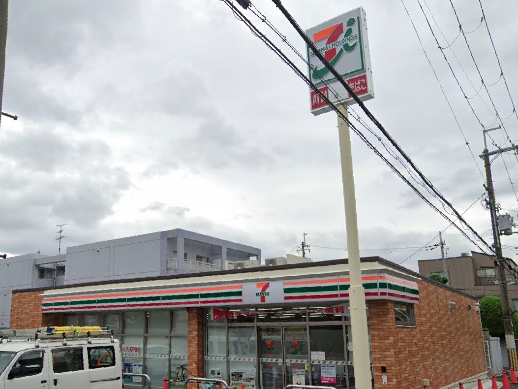 セブンイレブン豊中服部本町3丁目店