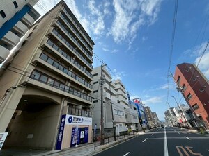 メゾンサプリーム外観写真