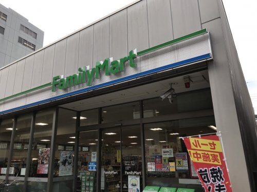 ファミリーマート 西中島七丁目店