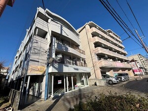 ベル武庫之荘外観写真