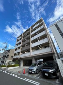 クリーデンス新大阪の外観写真