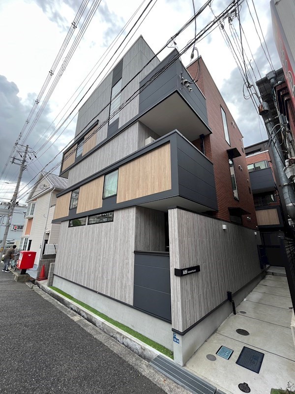 コティ七松町