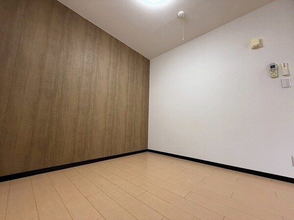 ベッドルーム