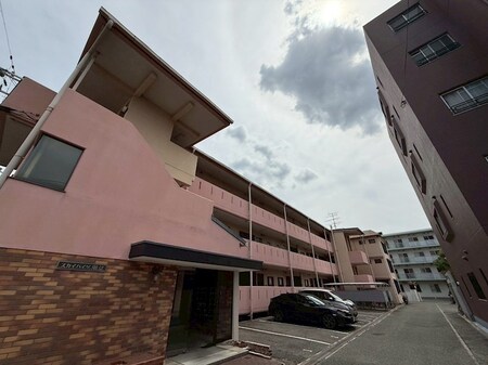 スカイハイツ潮江外観写真