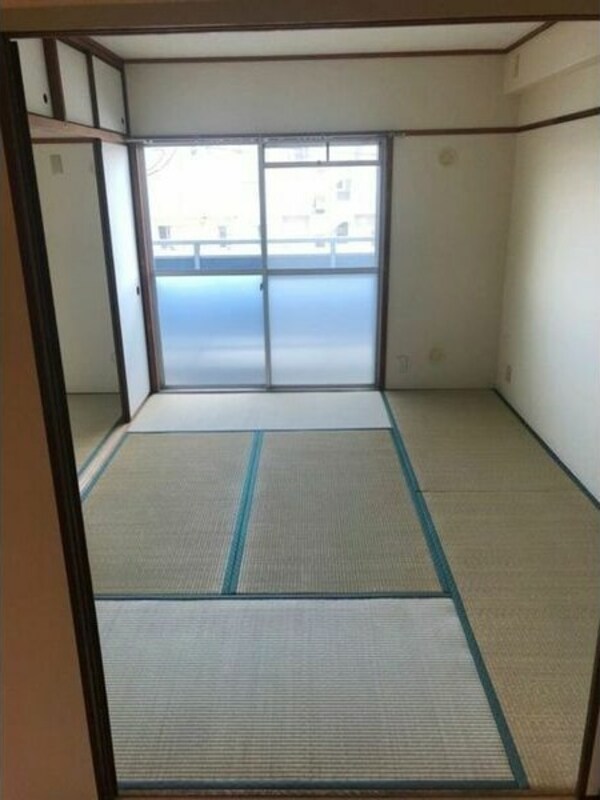 ベッドルーム