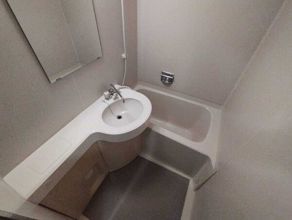 洗面所(※201号室参考写真)