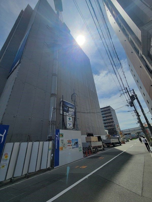 セレニテ江坂グランデ