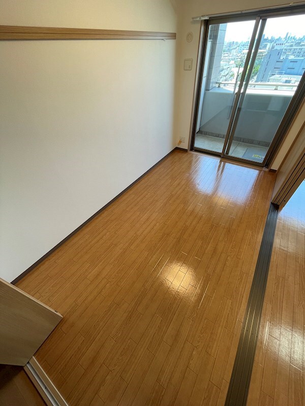 ベッドルーム
