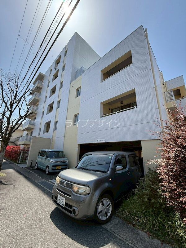 グリーンコートARAMAKIの物件外観写真