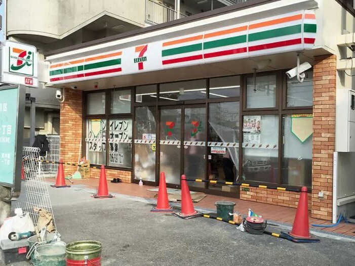 セブン-イレブン 大阪東淀川駅前店