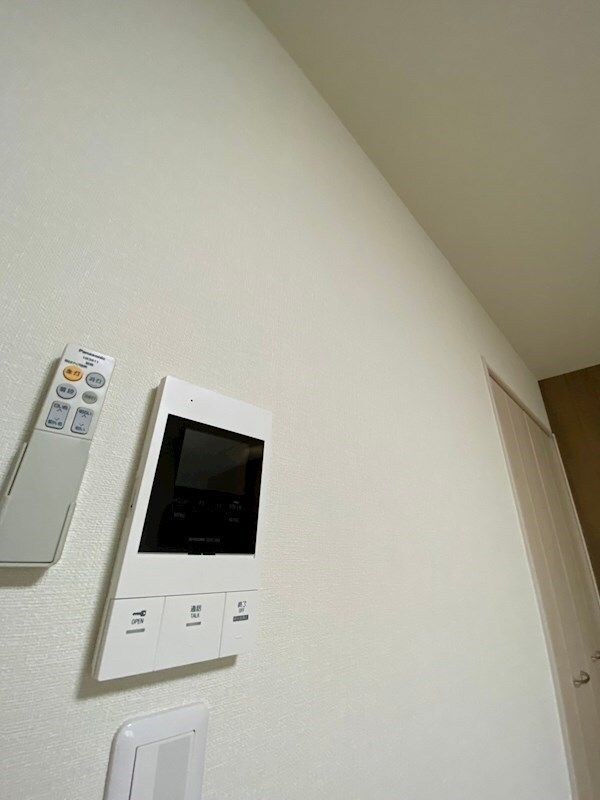 玄関(※参考写真)