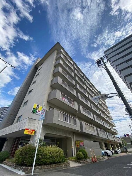 西中島東行マンション外観写真