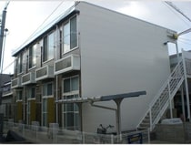 レオパレスルミエールの外観写真