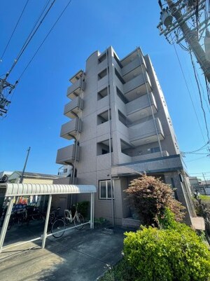 レージュウエスト外観写真