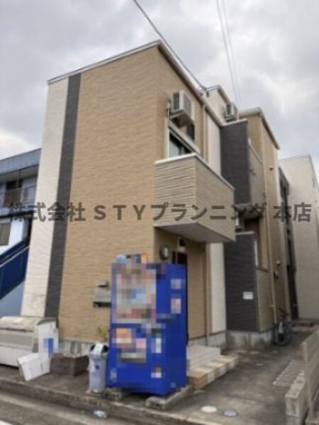 Globe amaranth庄内通外観写真