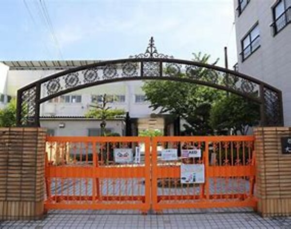 周辺環境(名古屋市立大杉小学校 340m)